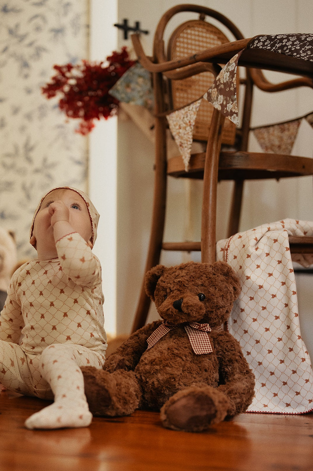 Taupe Girls Red Bow Bear Grid Blanket