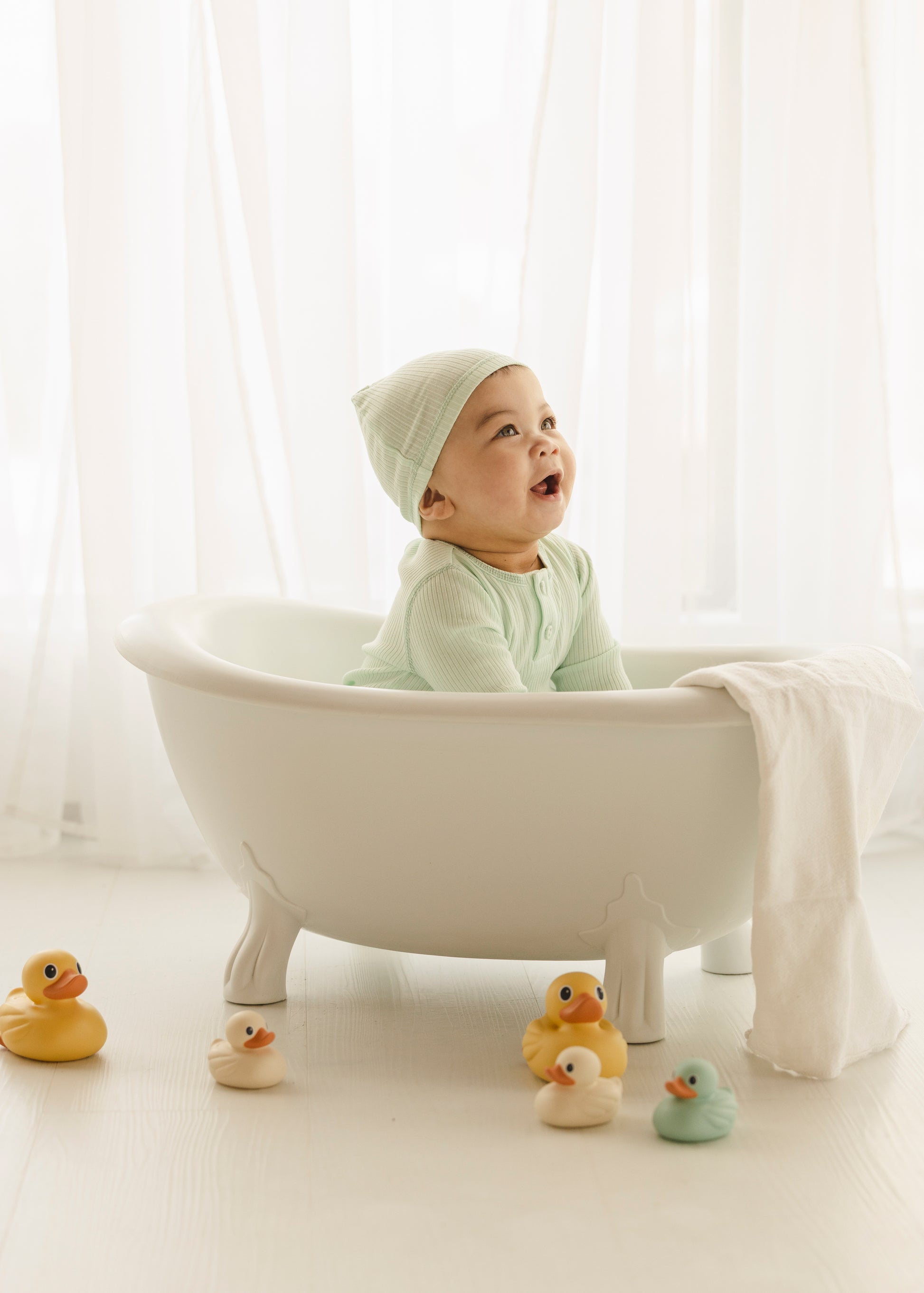 Spearmint Ribbed Henley Footie