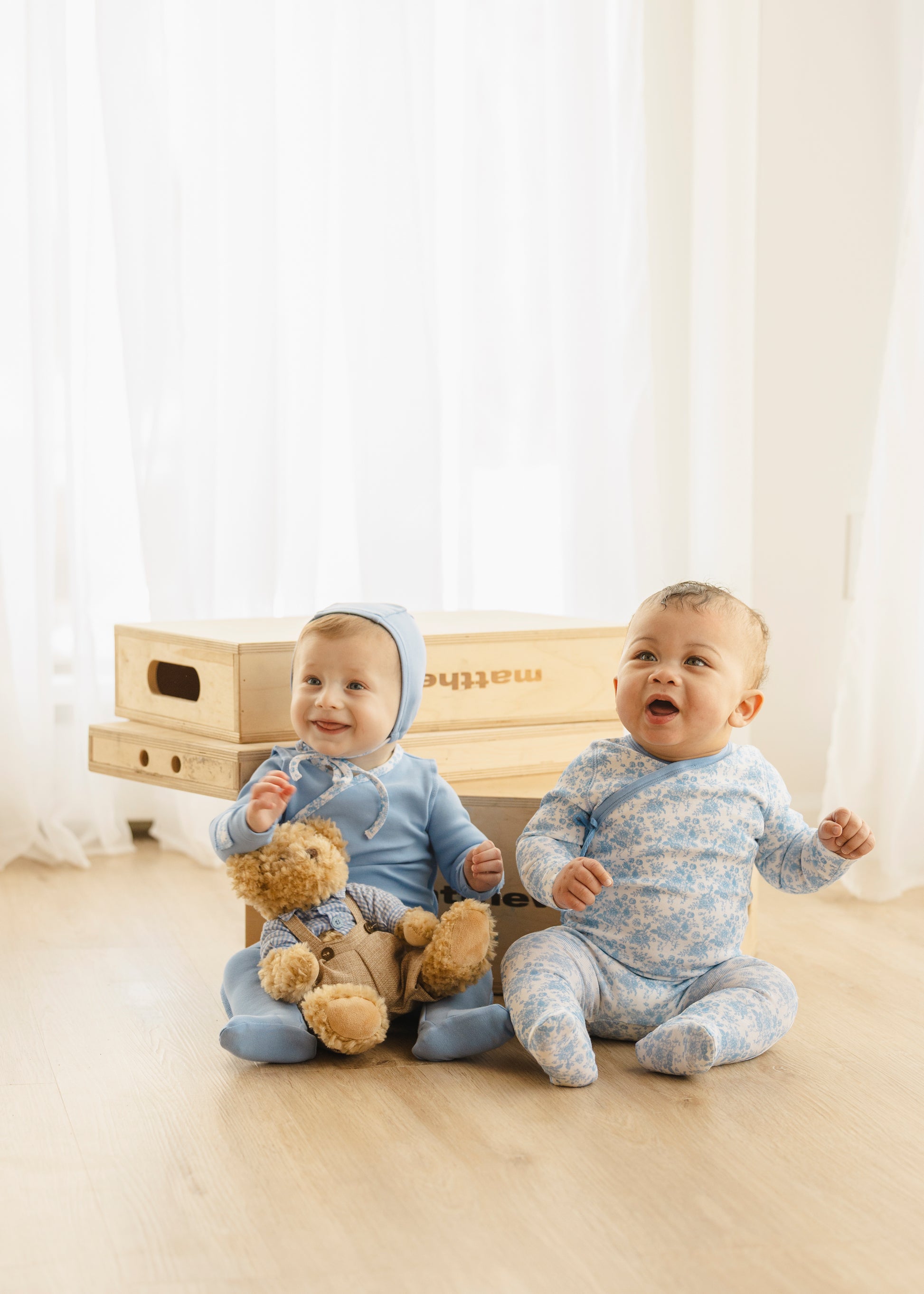 Crystal Blue Wrap Toile Footie