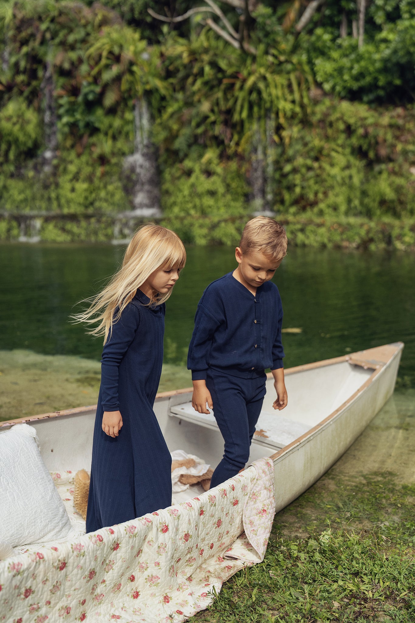 Navy Variegated Ribbed Maxi Robe