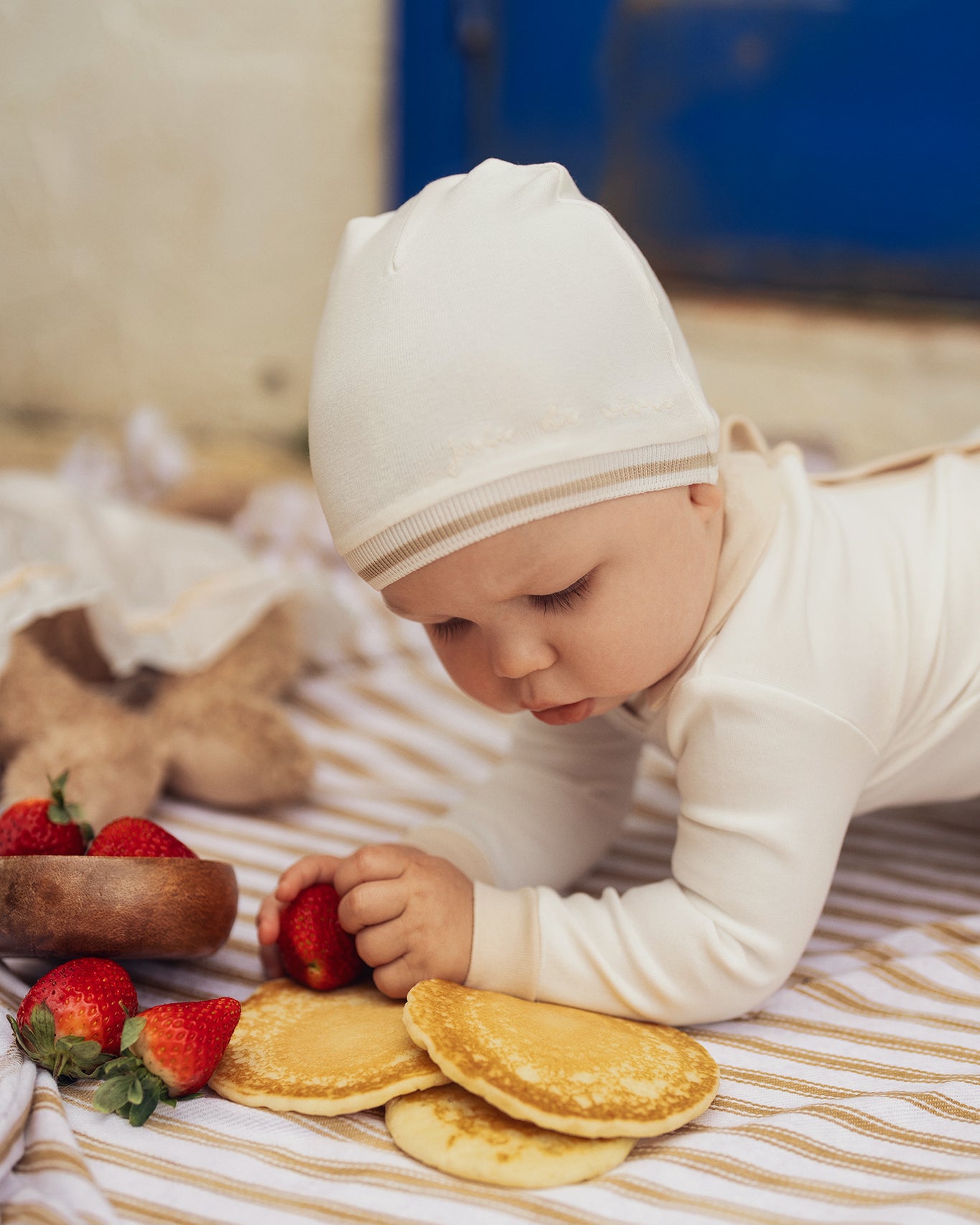 Sand Polo Embossed Footie