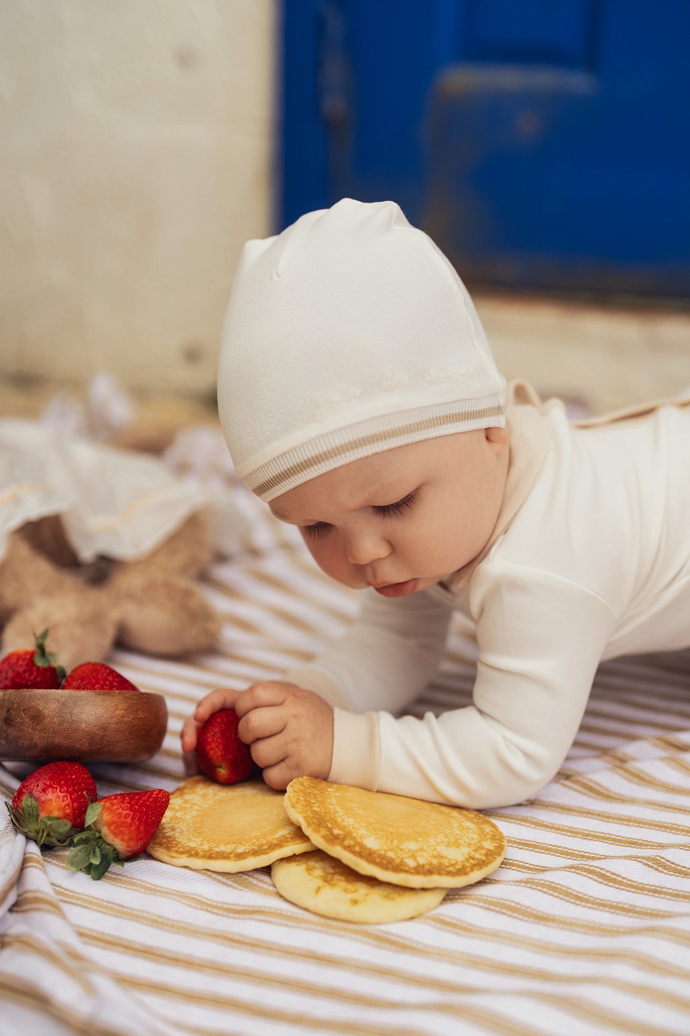 Sand Polo Embossed Footie